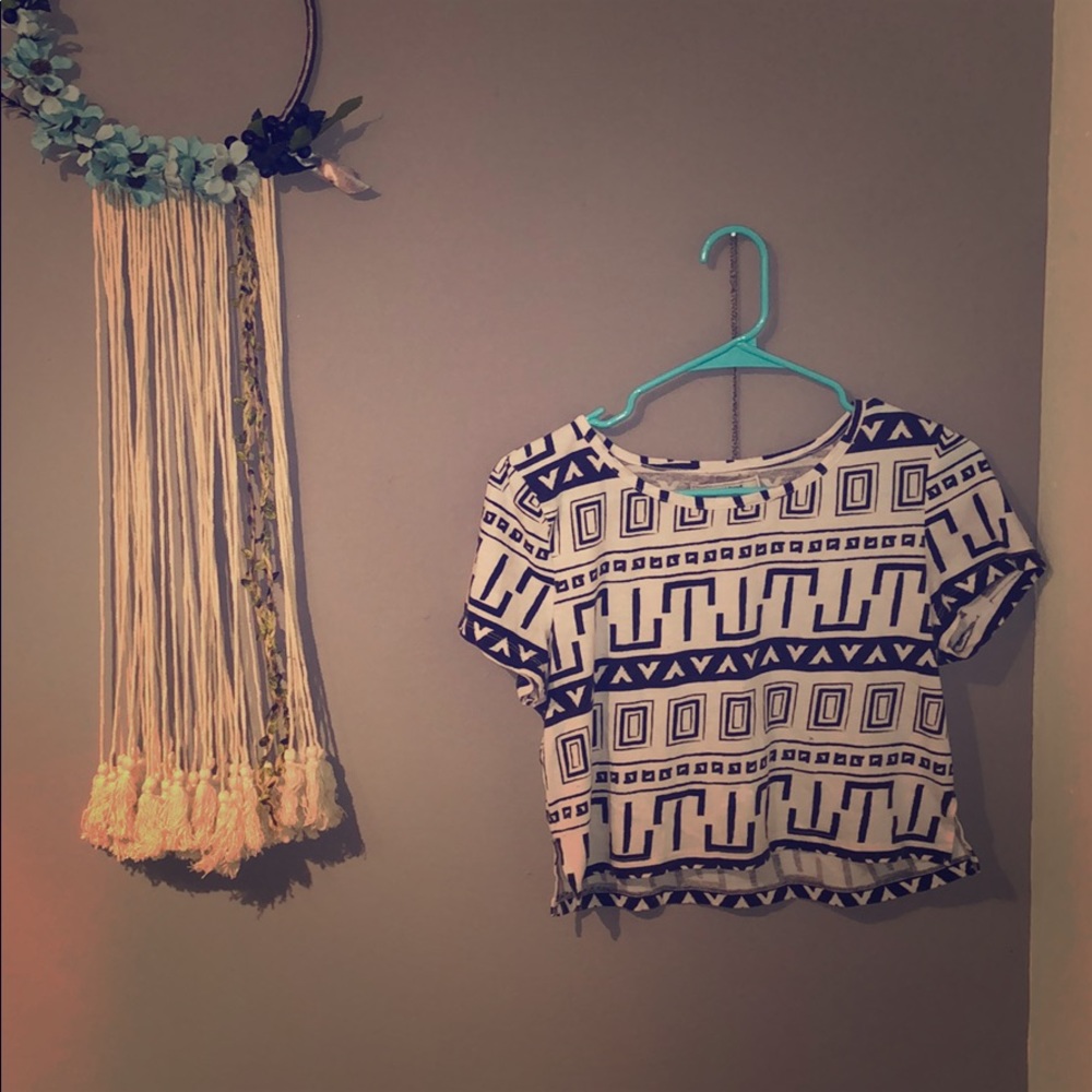 Crop top